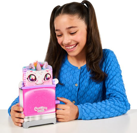 Toasty Treatz - MOOSE TOYS - COOKEEZ MAKERY - Peluche parfumée en forme de toast, grille-pain interactif, Modele peluche aléatoire