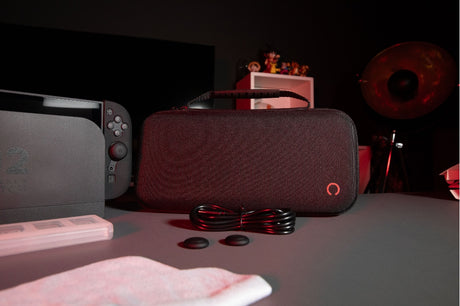 Pack d'accessoires gaming - KONIX - Nintendo Switch 2 - Housse - 4 appuie-pouces - Verre trempé - Boîtier 9 jeux - Écouteurs