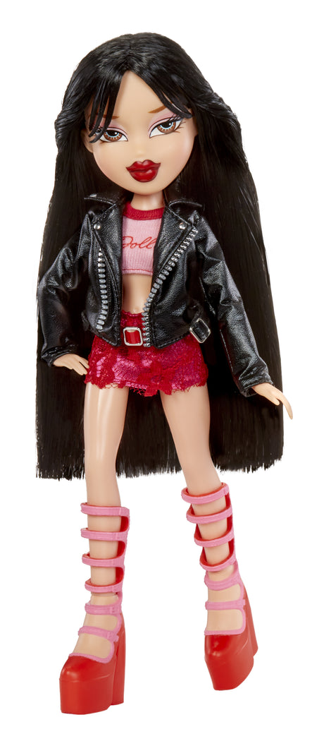 Bratz Goin' Out Poupée - Jade - 1 Poupée Mannequin a Collectionner - Une Tenue, Un Sac a Main, Une Paire de Lunettes Soleil - 6 ans