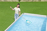 Kit de nettoyage piscine jusqu'a 3,96m - Bestway - Aquaclear - épuisette, flotteur, aspirateur, bande de test, patch de réparation