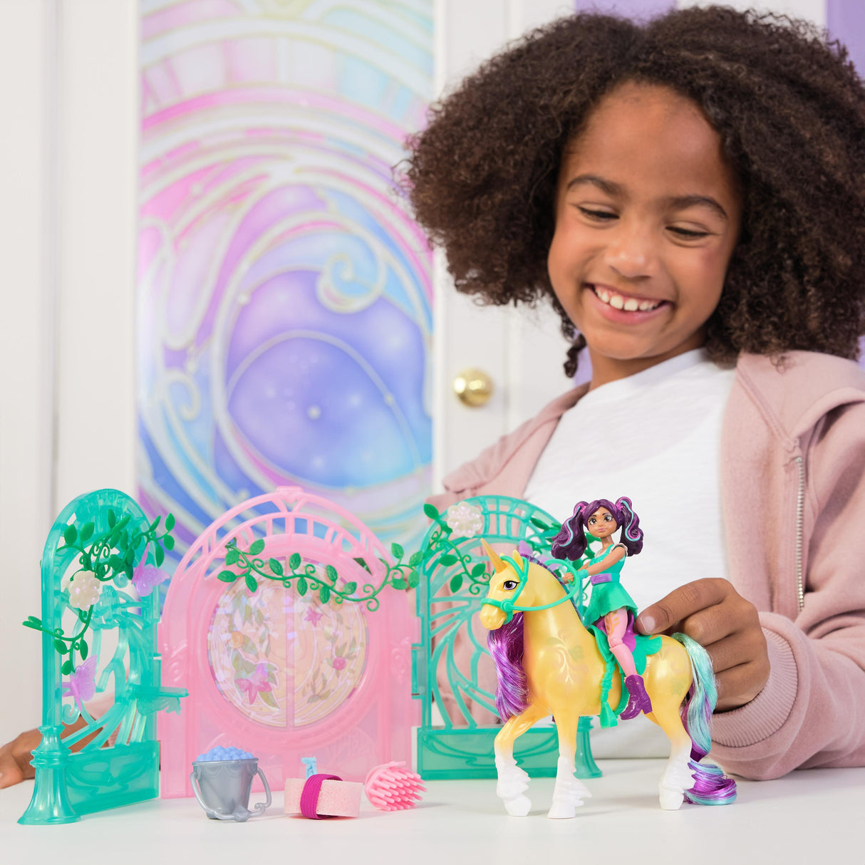 SPIN MASTER PLAYSET MINI POUPEE AVA ET LEAF COLOR REVEAL Unicorn Academy