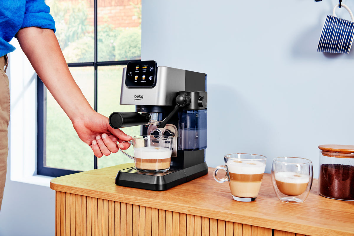 Machine expresso manuelle - BEKO - CEP5304X - 1628 W - 1,1 L - Argenté